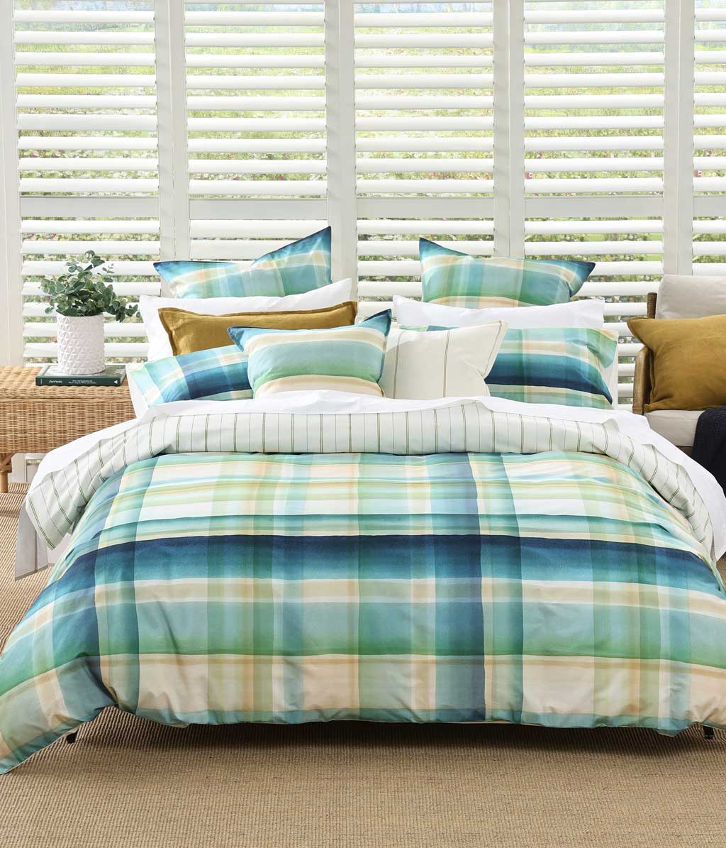 Freddie Reversible Duvet Set