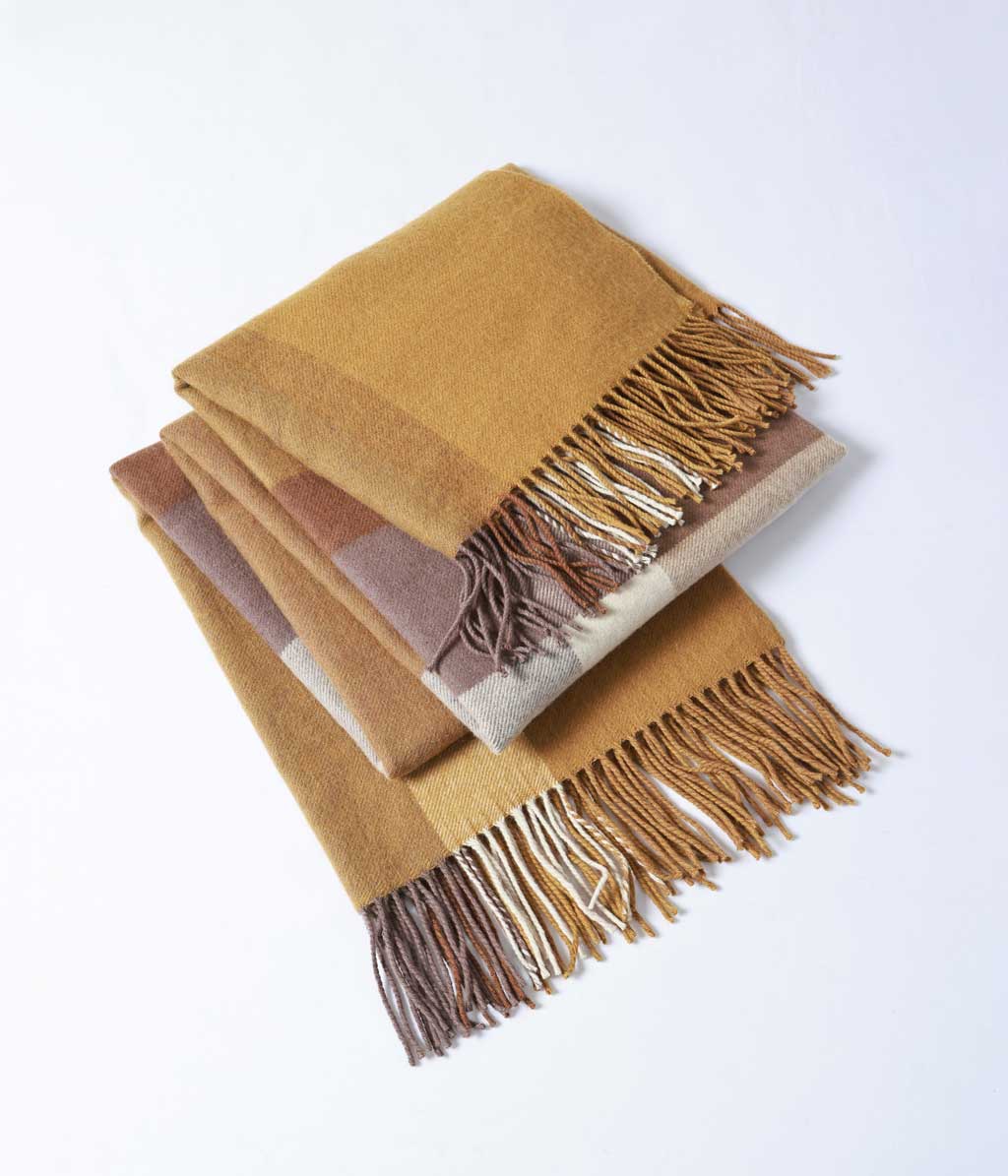 Lodge Lambswool Throw Canyon