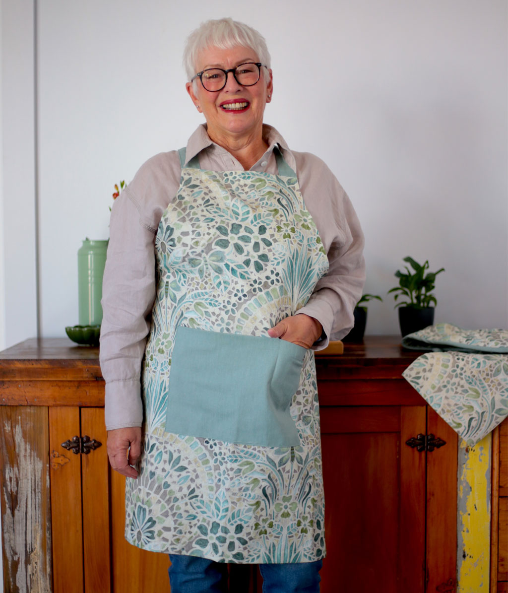 Andora Apron