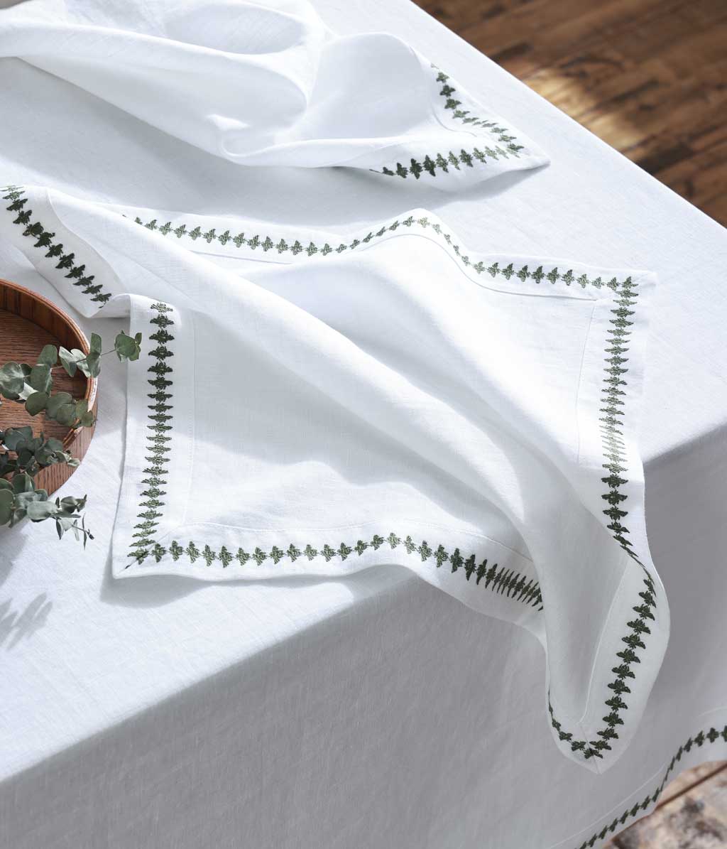 Laundered Linen Bee Embroidered Napkins Set 4