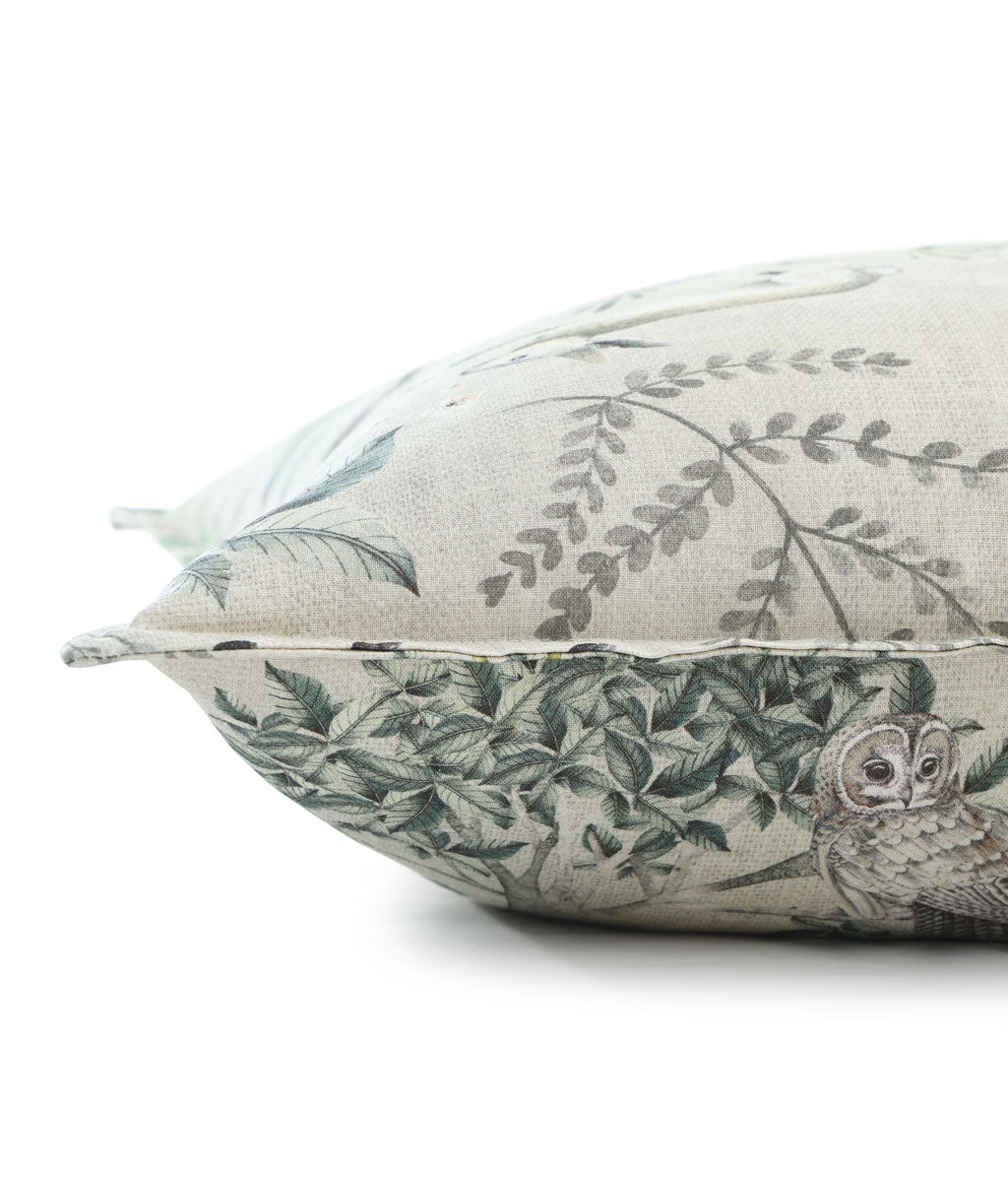 Briar Cushion
