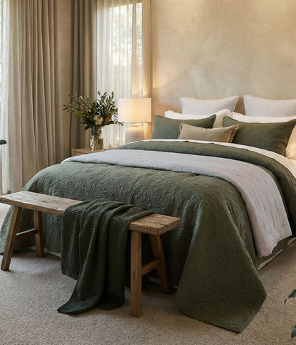 Hawthorne Bedspread Set Ivy