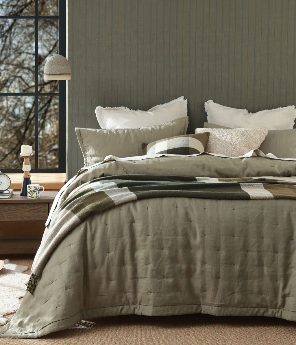 Laundered Linen Bedspread Set Olive