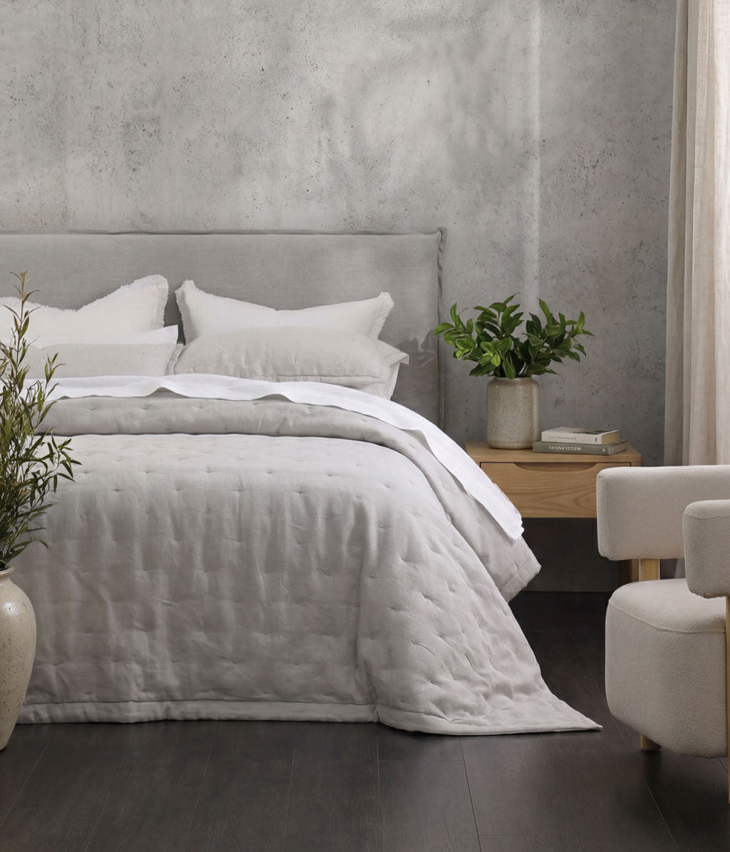 Laundered Linen Bedspread Set Pewter