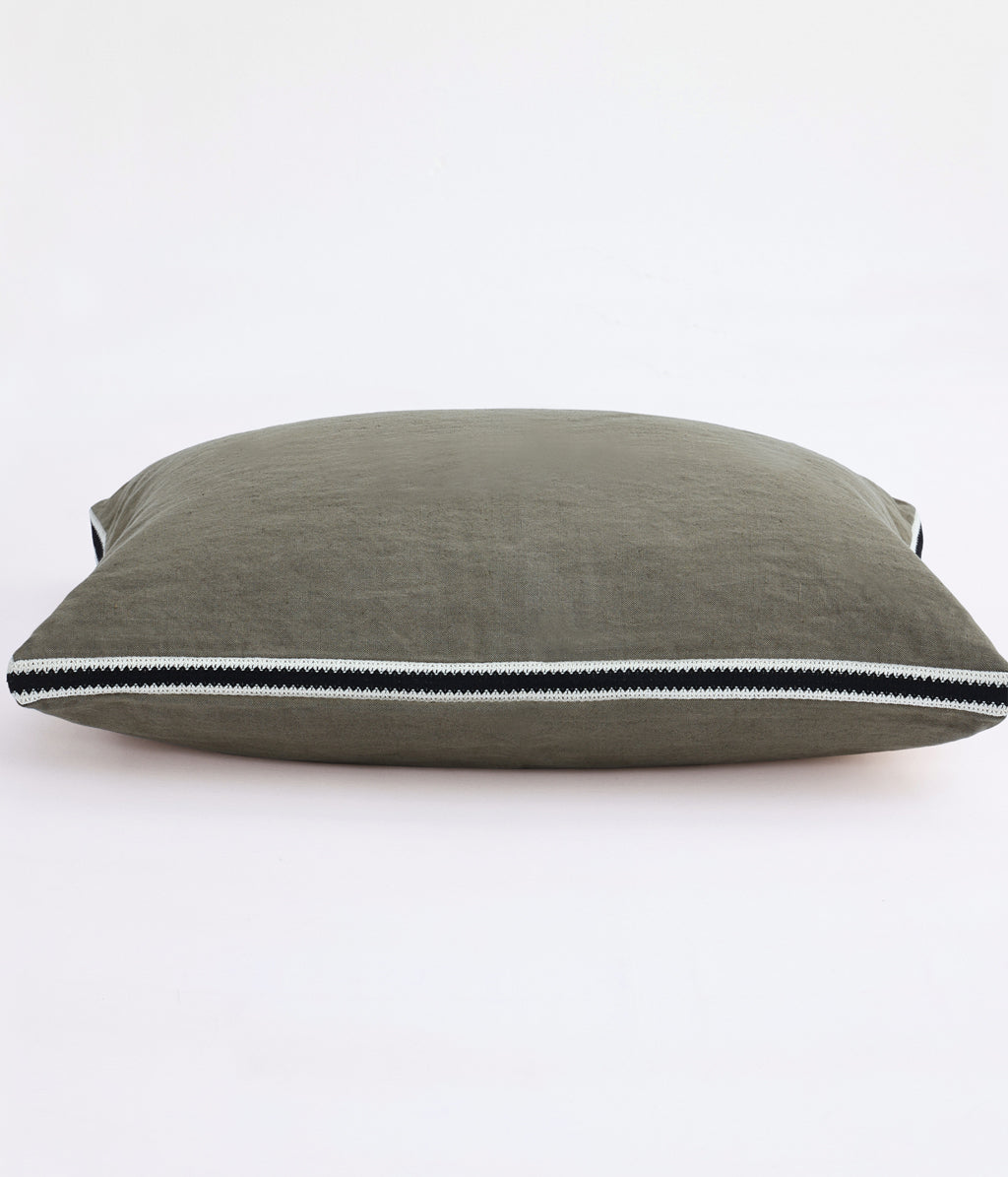 Linea Cushion Cover Olive