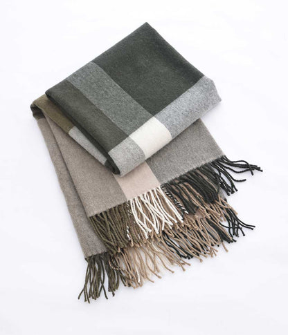 Lodge Lambswool Throw Ivy