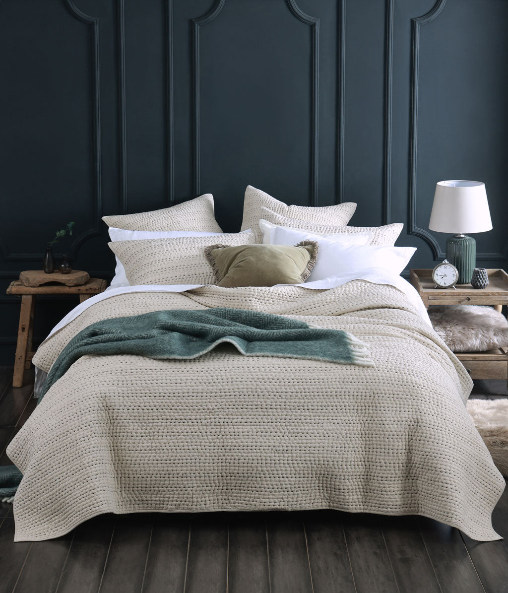 Loom Coverlet Set Oat