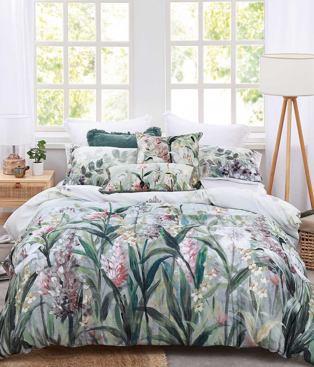 Hathaway Duvet Set
