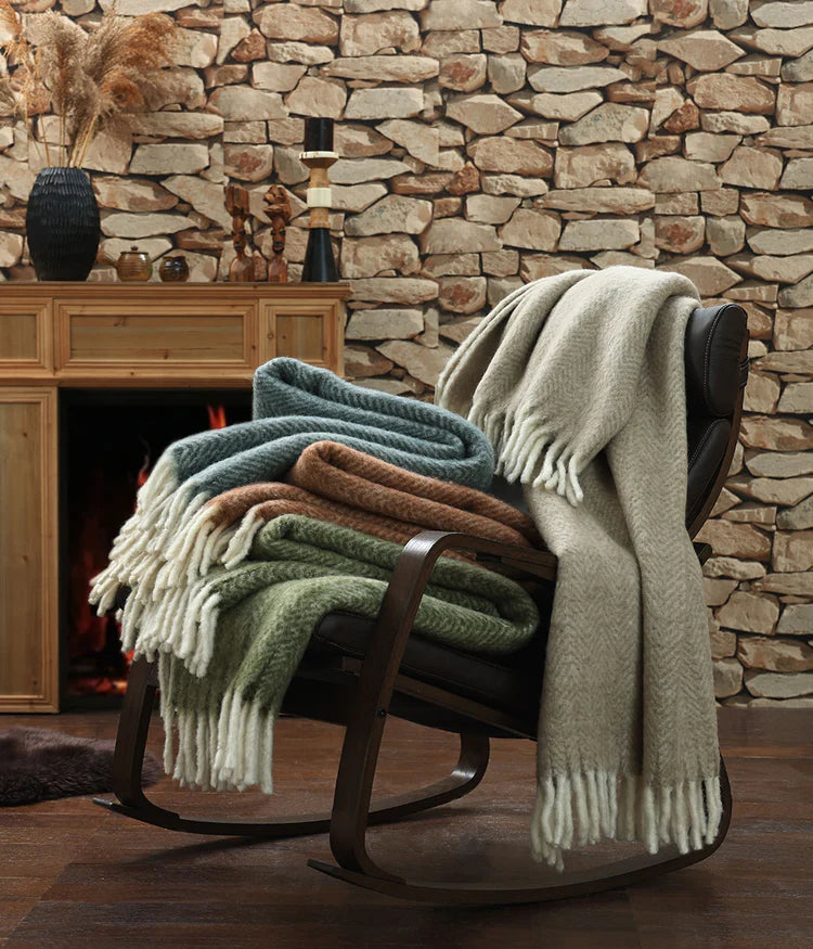 NZ Wool Throw Olive