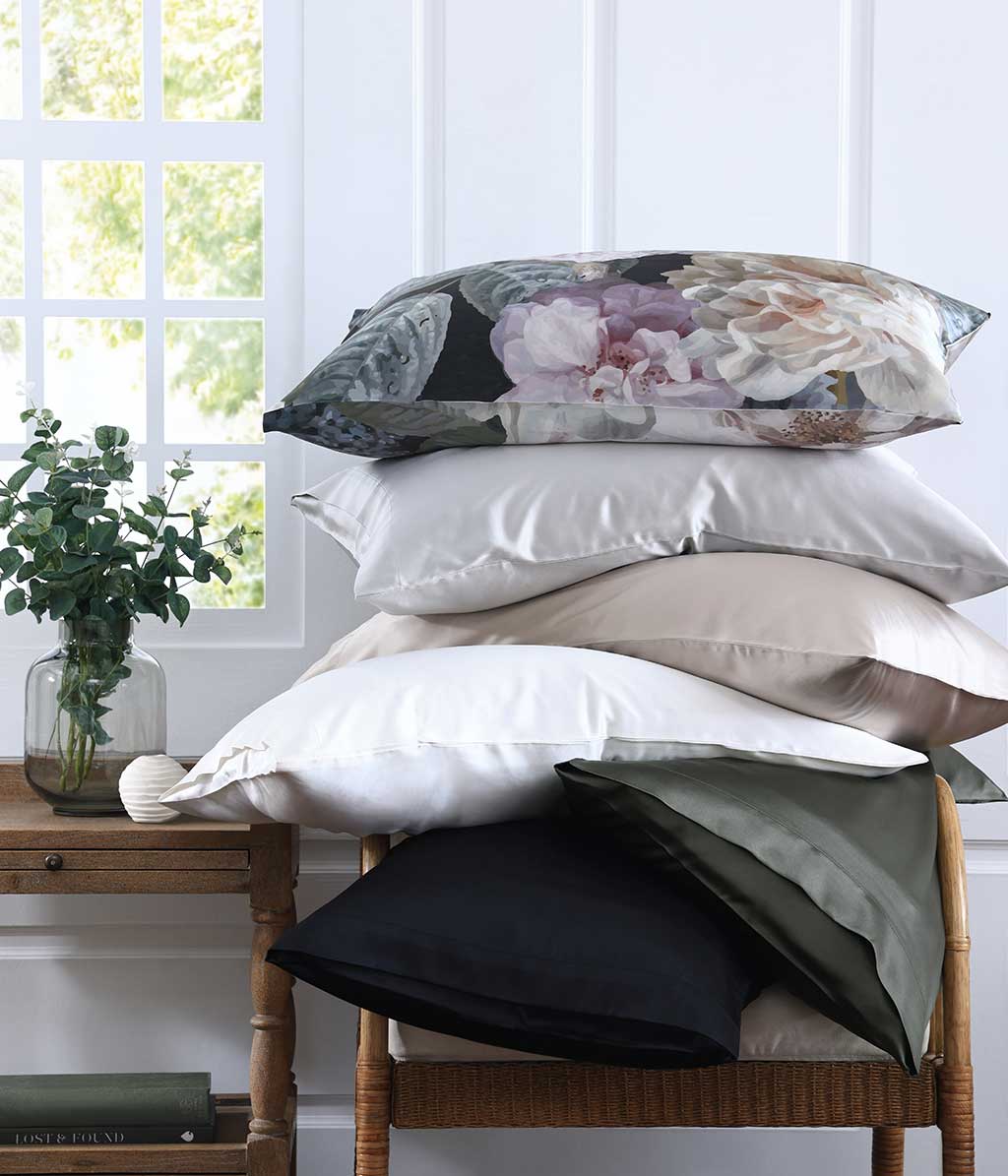Silk Pillowcover Floz