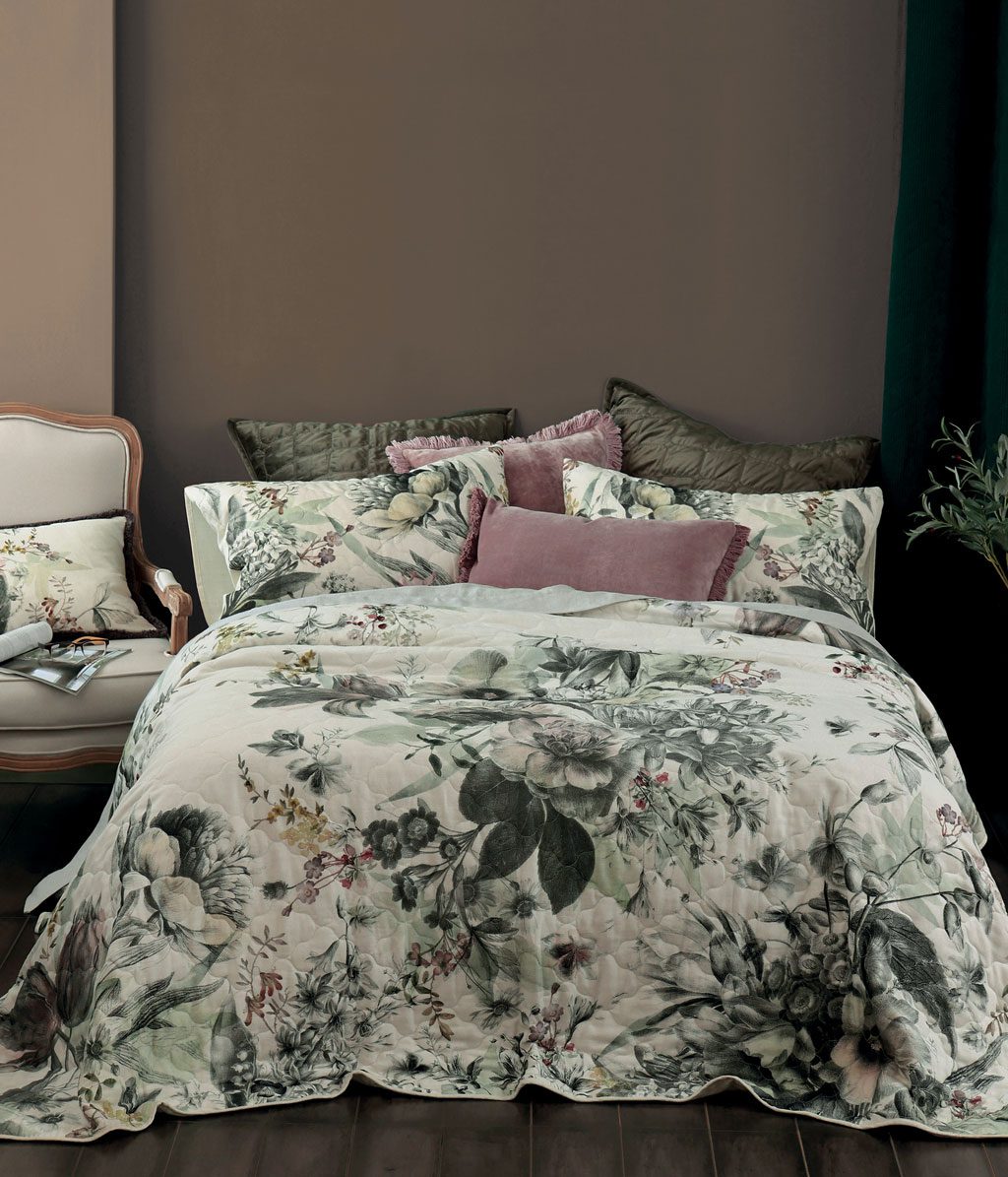 Etoile Bedspread Set