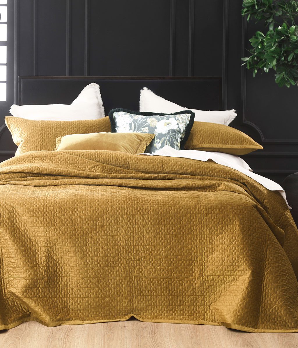 Terrace Bedspread Set Biscuit