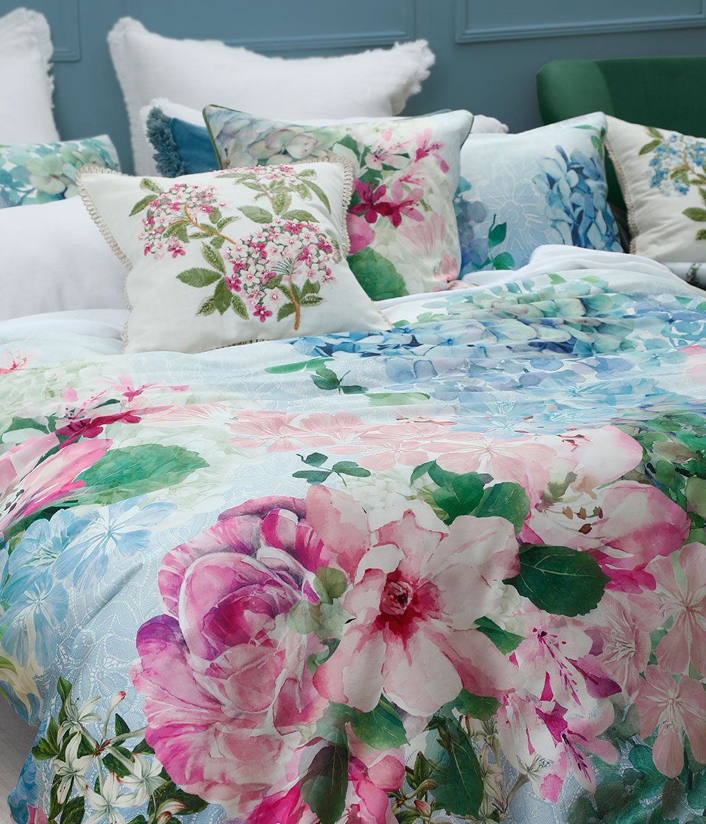 Delf Duvet Set