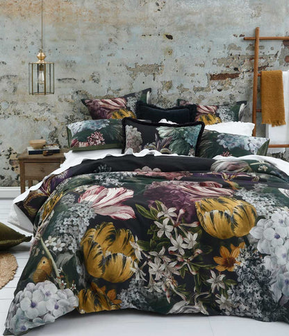 Julia Duvet Set