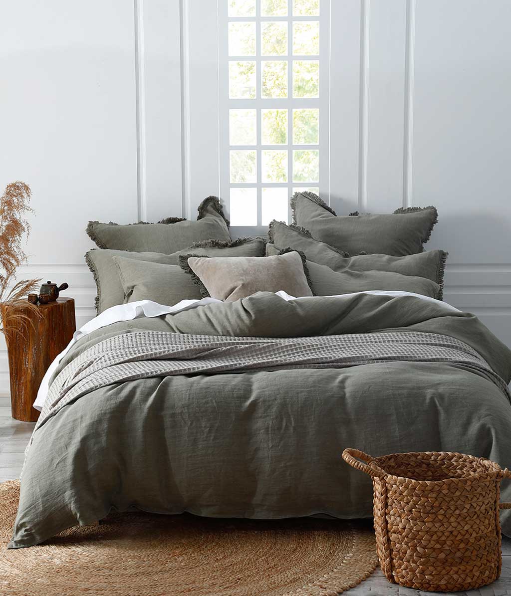 Laundered Linen Duvet Set Olive