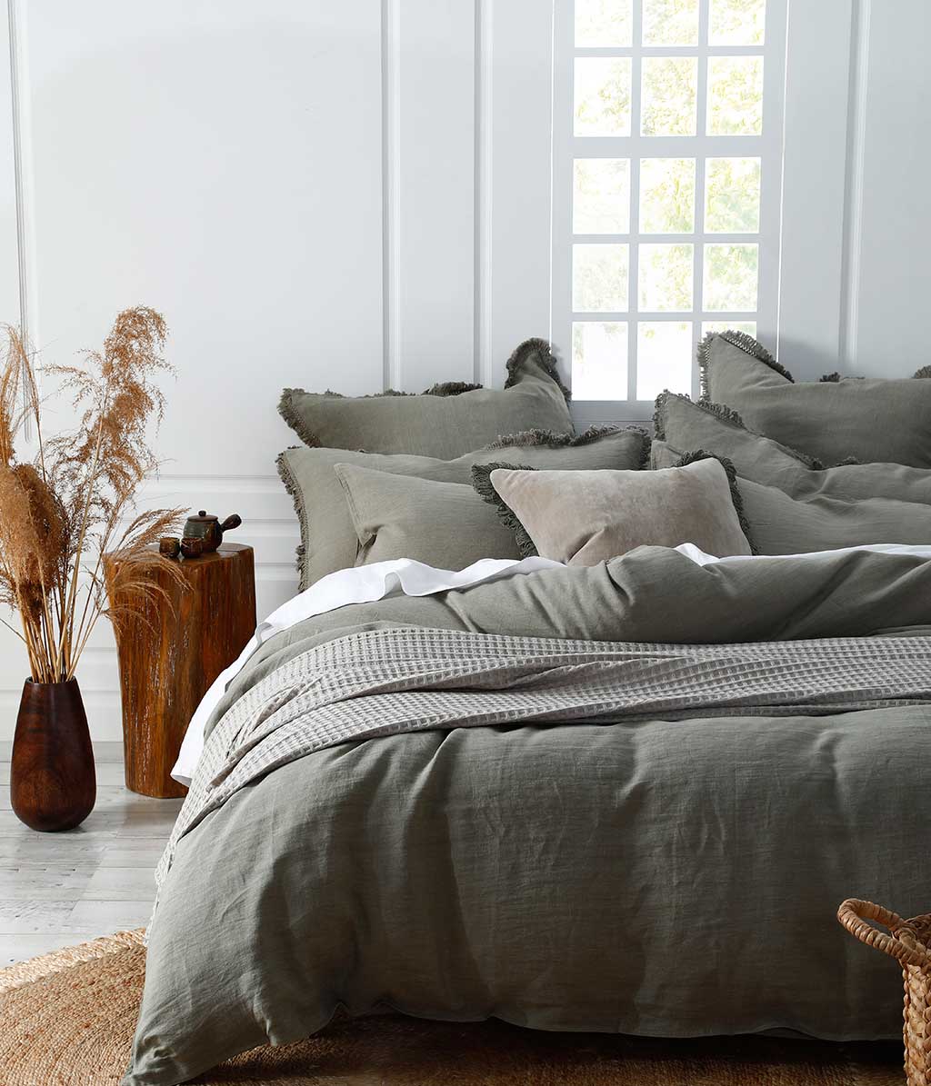 Laundered Linen Duvet Set Olive